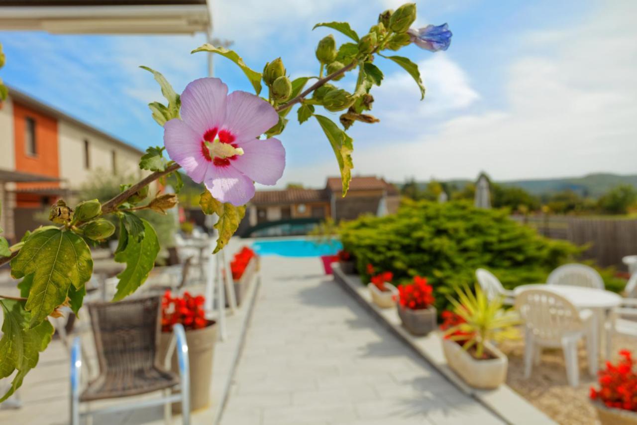 Hotel Les Gabarres Tour-de-Faure Εξωτερικό φωτογραφία