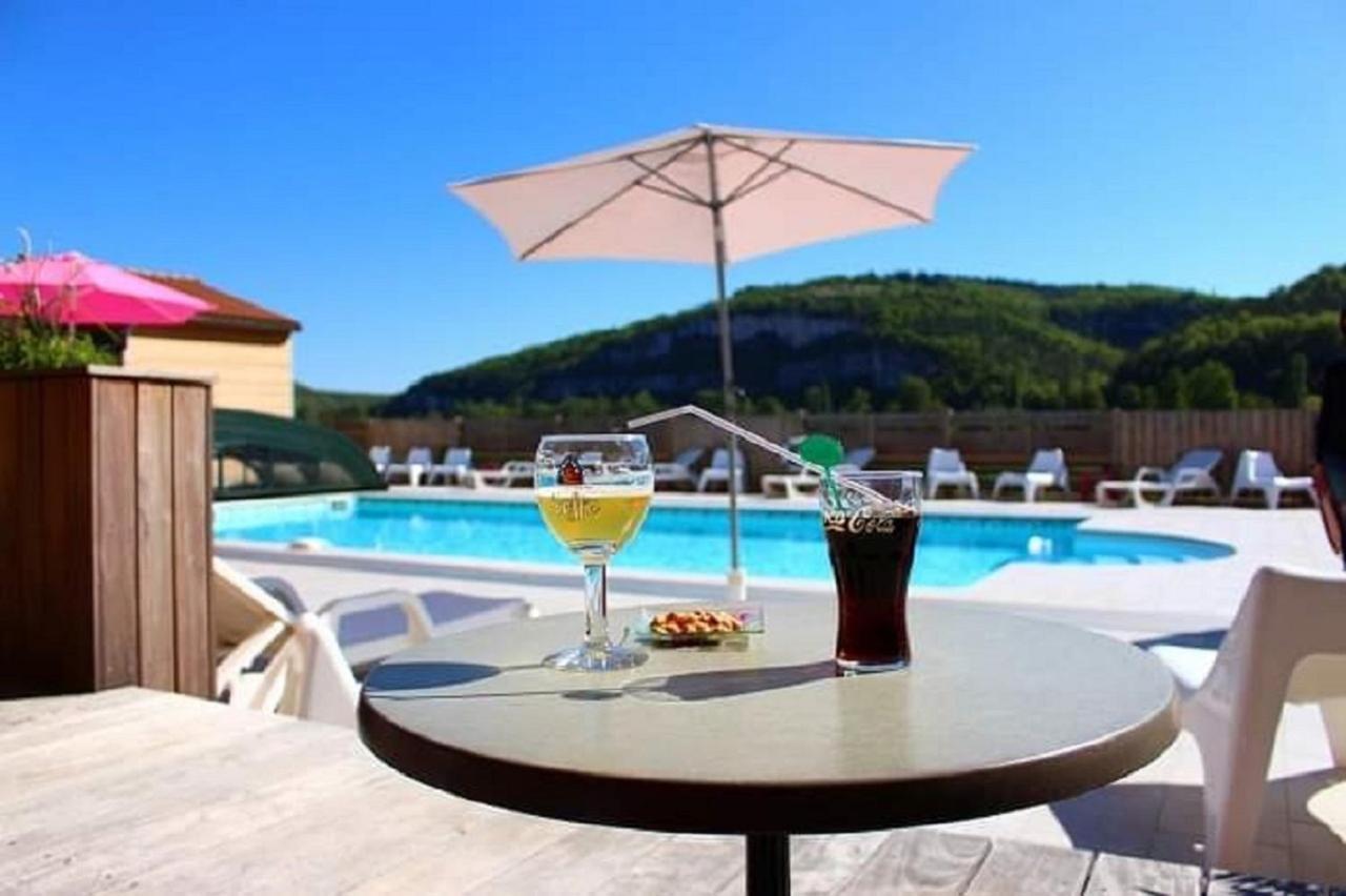 Hotel Les Gabarres Tour-de-Faure Εξωτερικό φωτογραφία