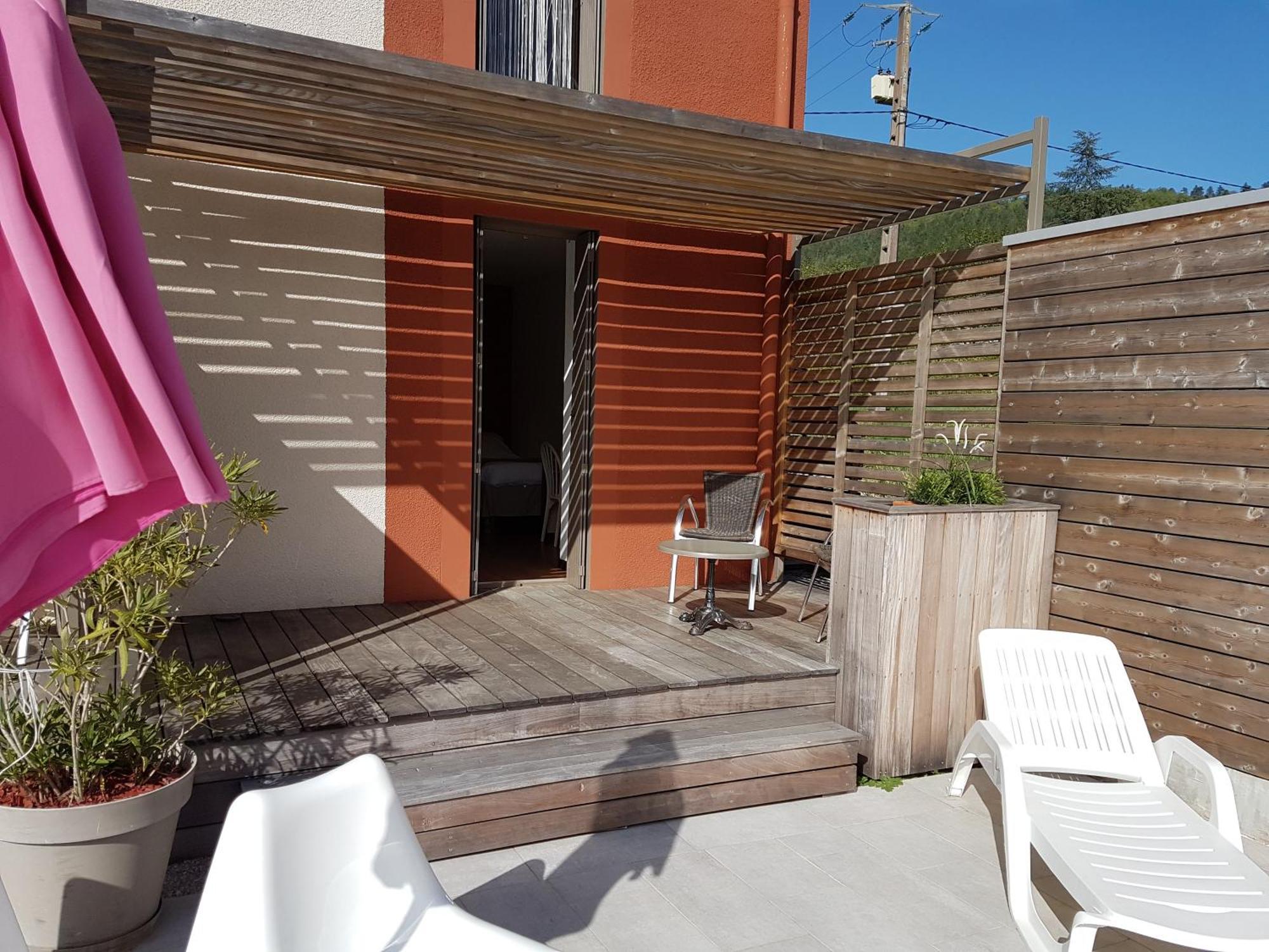 Hotel Les Gabarres Tour-de-Faure Δωμάτιο φωτογραφία
