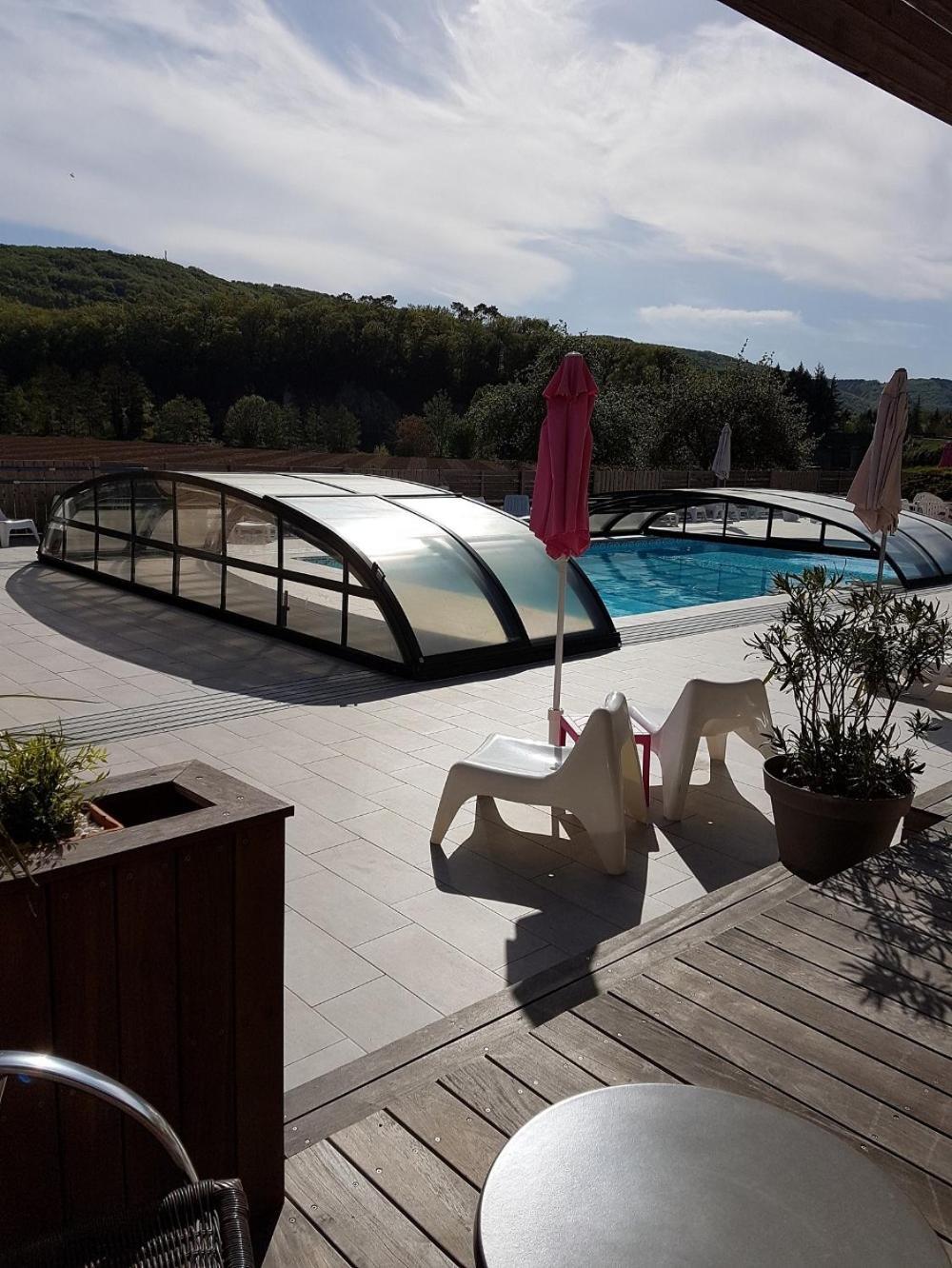 Hotel Les Gabarres Tour-de-Faure Δωμάτιο φωτογραφία
