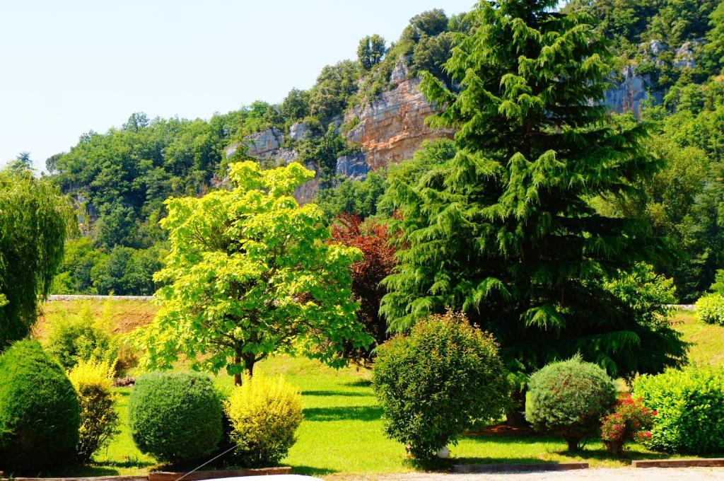 Hotel Les Gabarres Tour-de-Faure Εξωτερικό φωτογραφία
